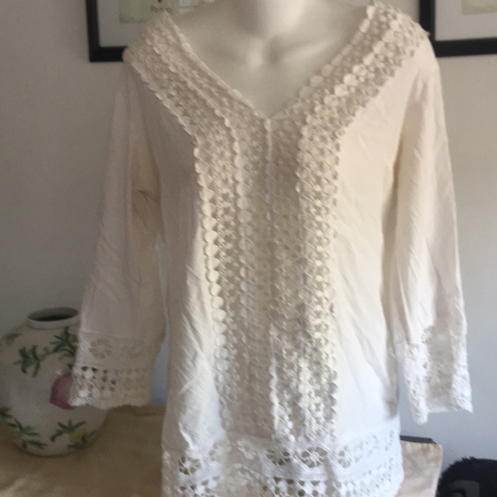 Ivory lace front tunic/swim cover up size Med